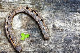 Immobiliere du fer a cheval. Le Fer A Cheval Et Son Symbole