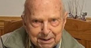 Robert Critchlow's Instagram, Twitter & Facebook