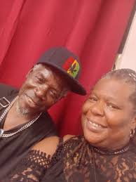 I went to Pierrepont Secondary School back in the 60s (1963-1965). Does  anyone remember me? My name was Rosa Nunziato. I have lost 4 years of my  school days that I'm trying