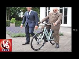 #duch goverment has resigned collectively over childcare subsidies scandalpic.twitter.com/kvacmhirfu. Dutch Pm Mark Rutte Gifts Bicycle To Pm Narendra Modi V6 News Youtube