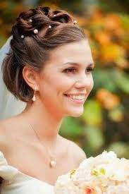 Frisuren 2021 Beauty Kurzhaarfrisuren Haarfarben Haarschnitte Brautfrisur Kurze Haare Hochzeit Frisuren Kurze Haare Brautfrisur