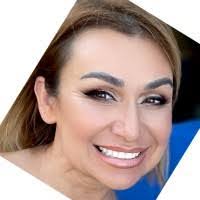 Maribel Lynch's Instagram, Twitter & Facebook