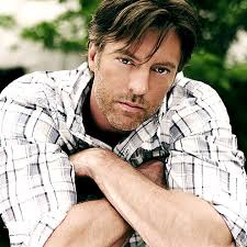 Str8hustlin is Messed up in Nashville with Darryl Worley