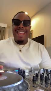 DERRICK JORDAN 〽️ (@thederrickjordan) • Instagram photos and videos