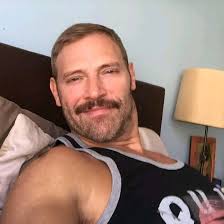 does anyone have a contact for stuart young ? we were best friends in the  80s just lost contact with him . His dad is jimmy