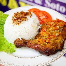 Sarapan pagi enak dan mengenyangkan. Nasi Uduk Janda Nasi Ayam Geprek Move On Dengan Rasa Facebook