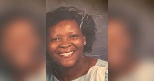 Rose Diggs's Instagram, Twitter & Facebook