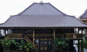 Berikut ini penjelasan lengkap mengenai ketiga rumah adat maluku yang perlu. 7 Rumah Adat Sumatera Selatan Keunikannya Andalas Tourism