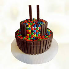 Every year, i manage to ruin stephen's birthday cake. 2 Layer Kitkat Cake