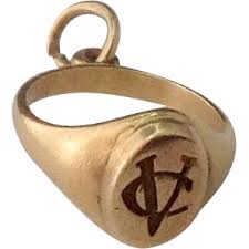 1964 Vassar College Ring Charm 10k College Rings Rings Charmed