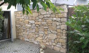 Steinwand Mediterran Aussenbereich Gartengestaltung Steinwand Aussenbereich