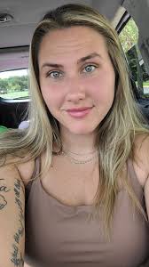 Looking at visiting in August any suggestions for a sandy beach , nice  restaurant/ bar area .