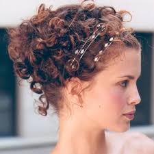 Coiffures De Mariage Cheveux Longs Courts Mi Longs Boucles Coiffure Mariage Coiffure Coiffure Chignon