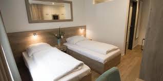 The nearest airport is dusseldorf international airport, 1 km from gästehaus am flughafen düsseldorf. Sleep Inn Dusseldorf 75 1 0 3 Dusseldorf Hotel Deals Reviews Kayak