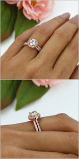 1 5 Ctw Classic Round Halo Bridal Set Man Made Diamond Simulants Wedding Band Halo Engagement Ring S Halo Engagement Ring Engagement Rings Diamond Simulant
