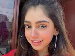 Ishqbaaz Fame Niti Taylor Opens Up About Being Harassed With Morphed Pictures Says Her Guard Was Paid To Inform About Who Visited Her House Times Of India Niti taylor was born on november 8, 1994, in gurugram, india. ishqbaaz fame niti taylor opens up
