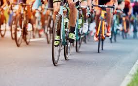 La puissance s'exprime par le petit nombre à défaut de pouvoir mettre un exposant, on note 210 par 2^10 ou encore 2 e10. Le Cyclisme En Colombie Terra Colombia