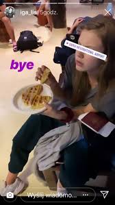 Iga pays great attention to detail and has a good understanding of people. Iga Lis I Taco Hemingway Sa W Niebezpieczenstwie Zostali Ewakuowani Zdjecia