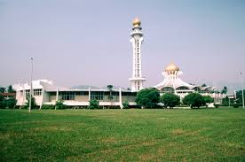 The penang state mosque or masjid negeri pulau pinang is a state mosque located at jalan masjid negeri (green lane) in george town, penang, malaysia. Masjid Negeri Pulau Pinang