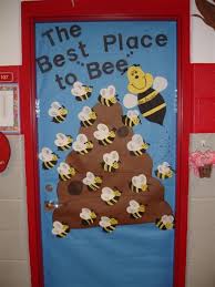 Serve up a slice of pumpkin pie with this decoration. Classroom Door Decoration Ideas Teaching Through The Arts