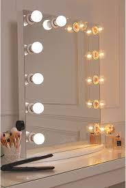 Winado vanity table set with lighted mirror,makeup vanity dressing table with 10 cool light bulb,modern dresser desk with drawers,white. Vanity Mirror With A Pure White Finish Framed With 12 Led Golf Size Light Bulbs Espelho Com Luz Decoracao Com Espelhos Objetos De Decoracao Para Quarto