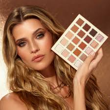 It's the LAST DAY! ⏰ Don't miss your chance to save 35% OFF sitewide 💝  Plus, get a FREE Eyeshadow Base Primer with $50+. Shop now:  https://bit.ly/3HUU9L1 #Sigma #SigmaBeauty