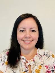 Jennie Barker's Instagram, Twitter & Facebook