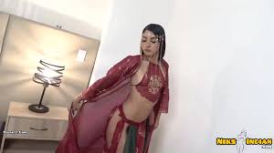 BELLY DANCER ENJOYED WITH INDIAN 2 video