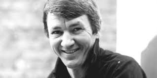 Pintea era mai tânăr decât irina petrescu cu 13 ani dar diferența de vârstă nu i a împiedicat să se iubească. Ètefan Iordache Umilit De TatÄl Irinei Petrescu Cum IÈi Imaginezi CÄ Eu Un Doctor O SÄ Mi Las Fiica SÄ Se MÄrite Cu Un Copil De Croitor Cu Un Derbedeu