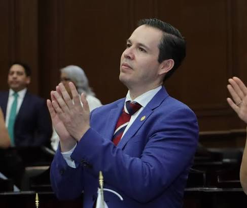 Con el objetivo de fortalecer la seguridad jurídica en las operaciones inmobiliarias y proteger el patrimonio de las familias michoacanas, el diputado Alfredo Anaya Orozco del Partido Verde Ecologista