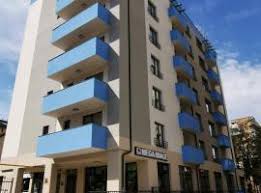 It has 250 stores including one hypermarket auchan (16,000 m2 (170,000 sq ft)) and several anchors, such as : The 10 Best Rooms In Cluj Napoca Romania Booking Com