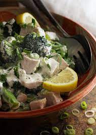 Chicken And Broccoli Salad With Creamy Dressing Just A Little Bit Of Bacon