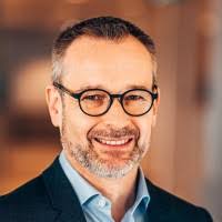 200+ profilů „Eibensteiner“