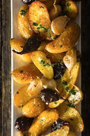 Roasted Potatoes With Figs And Thyme Recipe Recipe Recipes Thyme Recipes Veggie Dishes