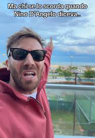 Nino D’Angelo e la sua Napoli: un ricordo speciale