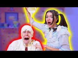 Me Contro Te Signor S Official Video Youtube Bambole Alla Moda Youtuber Youtube