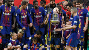 Los de lopetegui lograron una buena ventaja en la eliminatoria de semifinales gracias a los goles de koundé y rakitic. How Barcelona Celebrated Their Copa Del Rey Triumph Over Sevilla Sport360 News