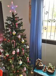 Christmas parol christmas place christmas lanterns christmas decorations christmas 'in the filipino language, a christmas lantern is called a parol. Christmas Filipino Traditions Google Search