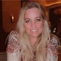 Laurie Defeo's Instagram, Twitter & Facebook