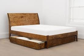 And then steaming, double yikes. Beds Verona Bed House Furniture Plans Simple Bed Bed Frame Design