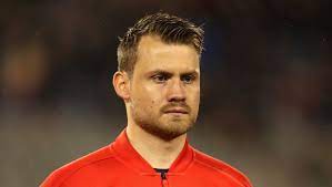 Find out everything about simon mignolet. Simon Mignolet Completes 6 5m Club Brugge Move From Liverpool 90min