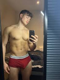 Connor (@Gayvideos321)  X