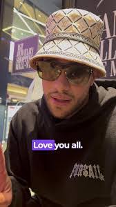 Scott Cash's Instagram, Twitter & Facebook