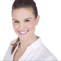 Lindsay Nutter's Instagram, Twitter & Facebook