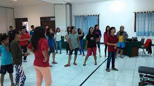 Materi/ topik untuk ibadah pemuda harus meliputi seluruh aspek kehidupan bergereja, berkeluarga bermasyarakat; Games Retret Remaja Juni 2015 Youtube