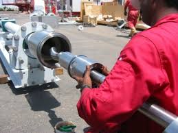 Les capacités de haute pression de la gamme rendent le transfert et l'injection de produit possible avec une seule unité de pompe. Traitement Du Petrole Pompes De Transfert Pcm