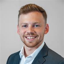 I just completed my first week as an associate at Boston Consulting Group  (BCG) and I could not be more excited for this new role!