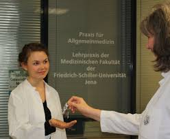 15 stadtplan ort 07743 jena route telefonnummer 03641 425084. Allgemeinmedizin In Jena Eine Einzigartige Weiterbildung Mein Studienort Via Medici