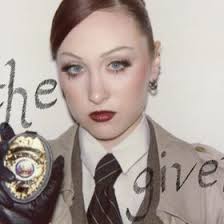 Daisy Fuller from The Curious Case of Benjamin Button Costume Guide