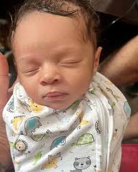 Thank you @__dahairquiz for my fire cut and color!! Let me give y'all all  the angles! 🔥🔥🔥#atlantahair #atlhair #atlantastylist #atlstylist  #CapaulsInternational #CapaulsLife #CapaulsSalon #upscalesalon #shorthair  #GetYourRealHairDone ...